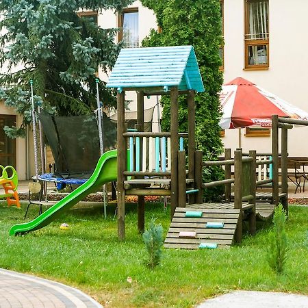 Hotel Impressa Niedrzwica Duża Екстериор снимка