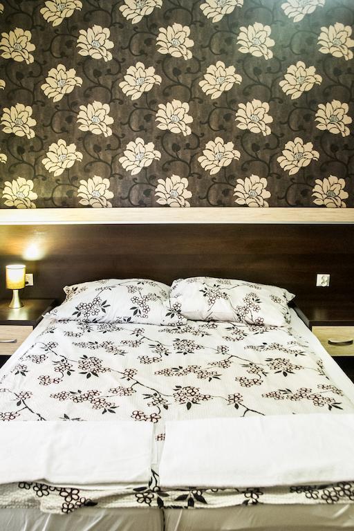 Hotel Impressa Niedrzwica Duża Екстериор снимка