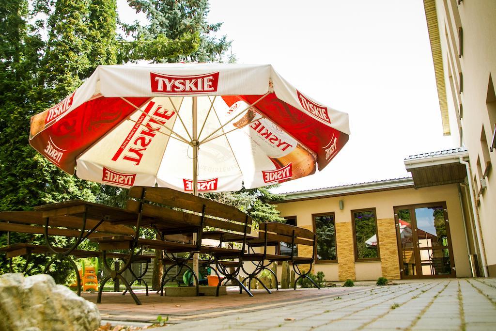 Hotel Impressa Niedrzwica Duża Екстериор снимка